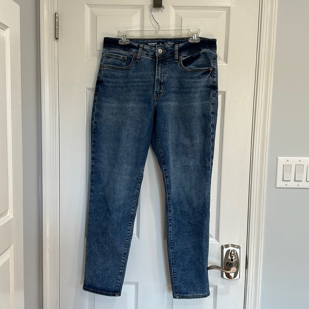 EUC Old Navy OC Straight High-Rise Jeans with Extra Stretch - Size 12L